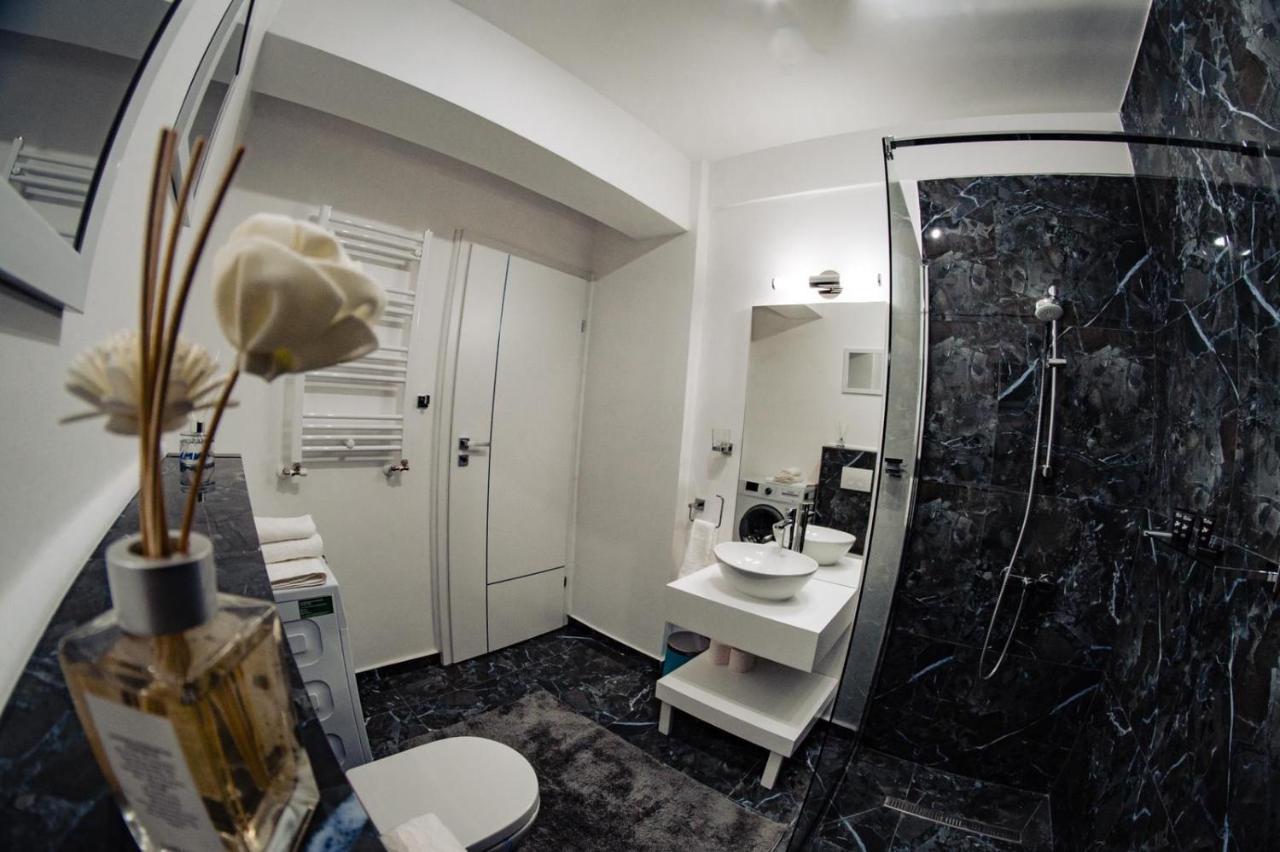 Turcoazlux Apartments 拉迪亚 外观 照片